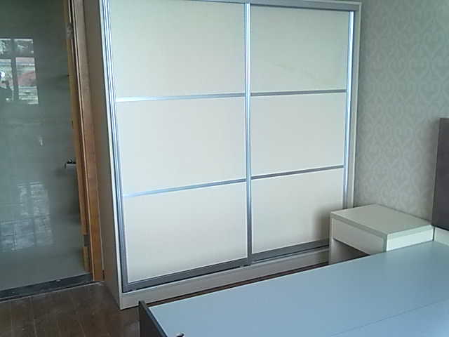 �������ڼ��Ű칫�Ҿ߹��̰���չʾ